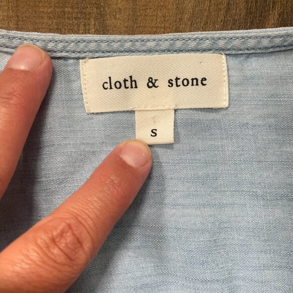 Anthropologie Cloth & Stone Chambray Jumpsuit - Size Small - Picture 4 of 10